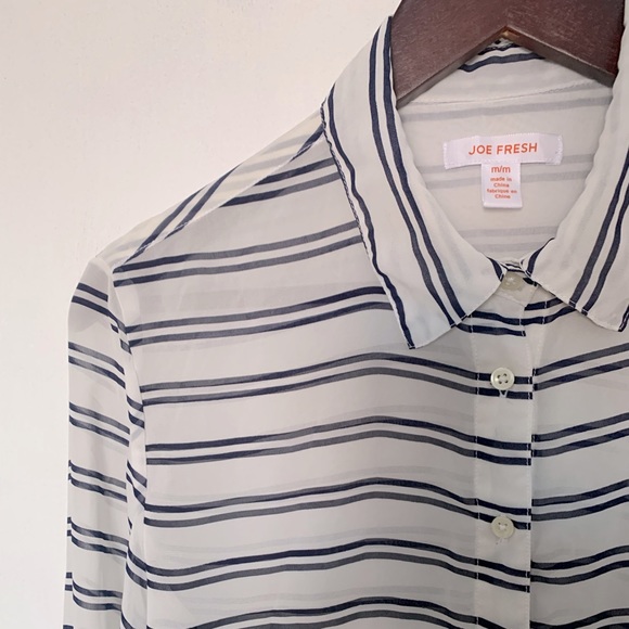 Joe Fresh woman’s blouse - Picture 2 of 3